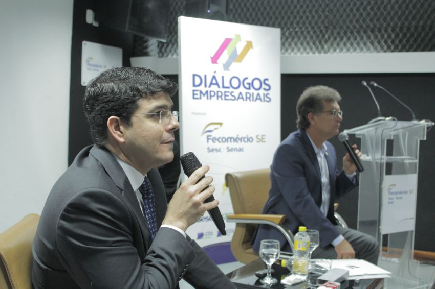 DIÁLOGOS EMPRESARIAIS: Gustavo de Andrade Santos ministra palestra em Evento promovido pela FECOMÉRCIO